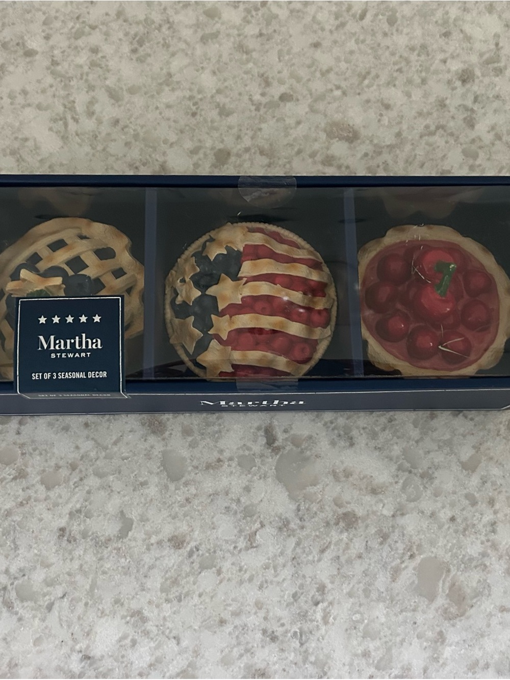 “New” Martha Stewart Patriotic Pie decor (set of 3)